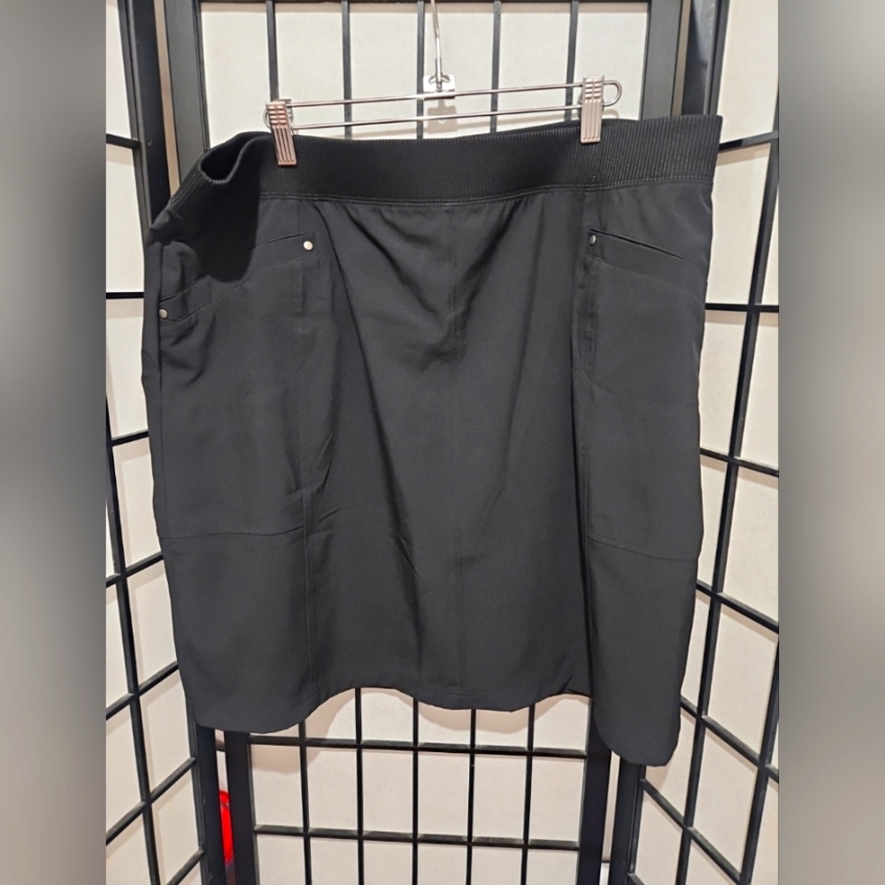 Chico's Zenergy Black Size 3 (XL/16) PULL-ON Sport Skirt